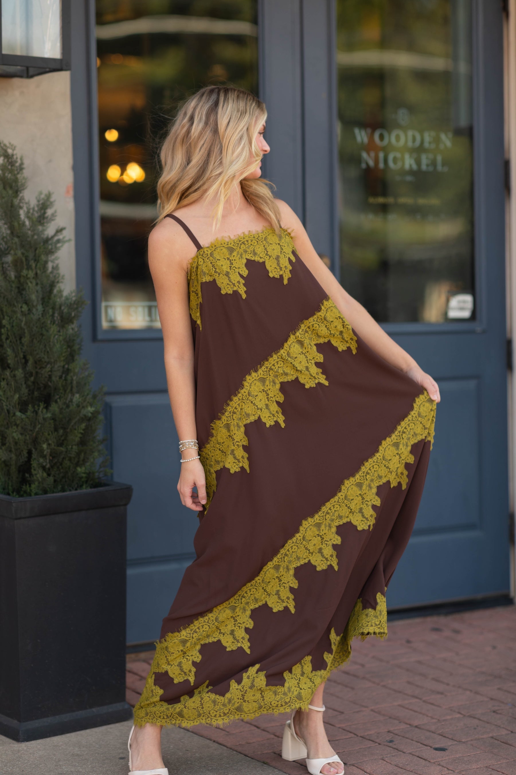 Contrast Lace Trim Maxi Dress