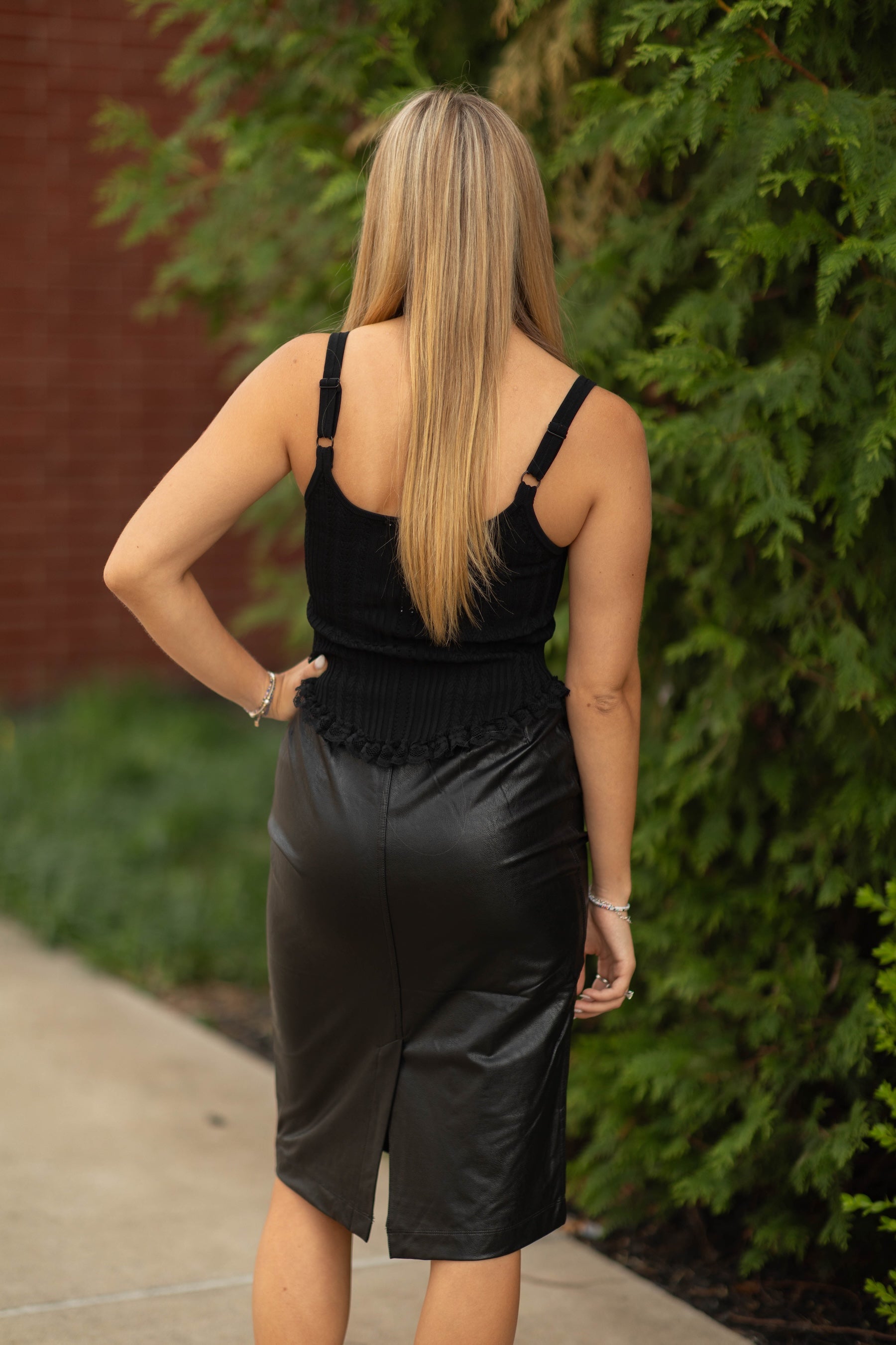 Sadera Stretch Faux Leather Pull On Skirt