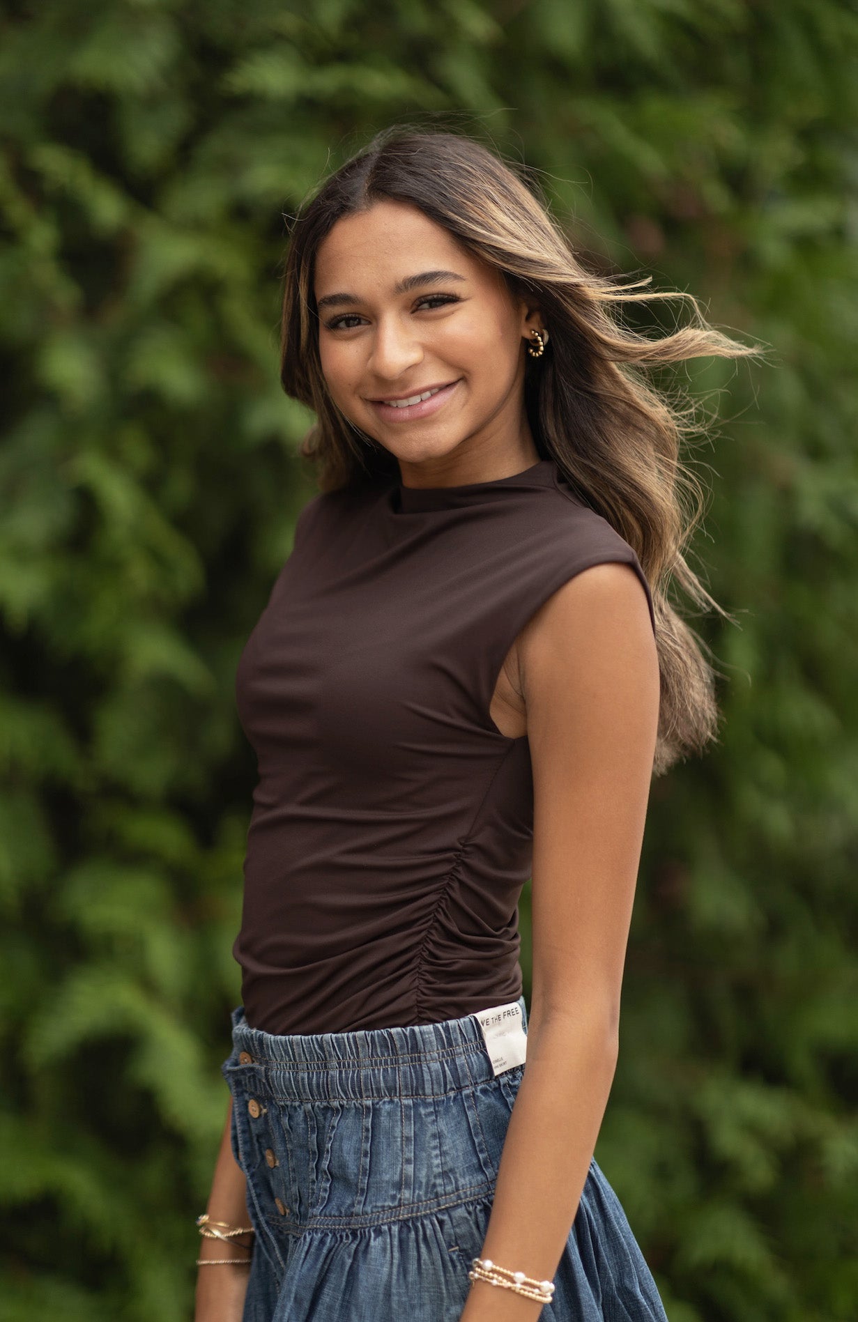 Yve Extended Sleeve Funnel Neck Top