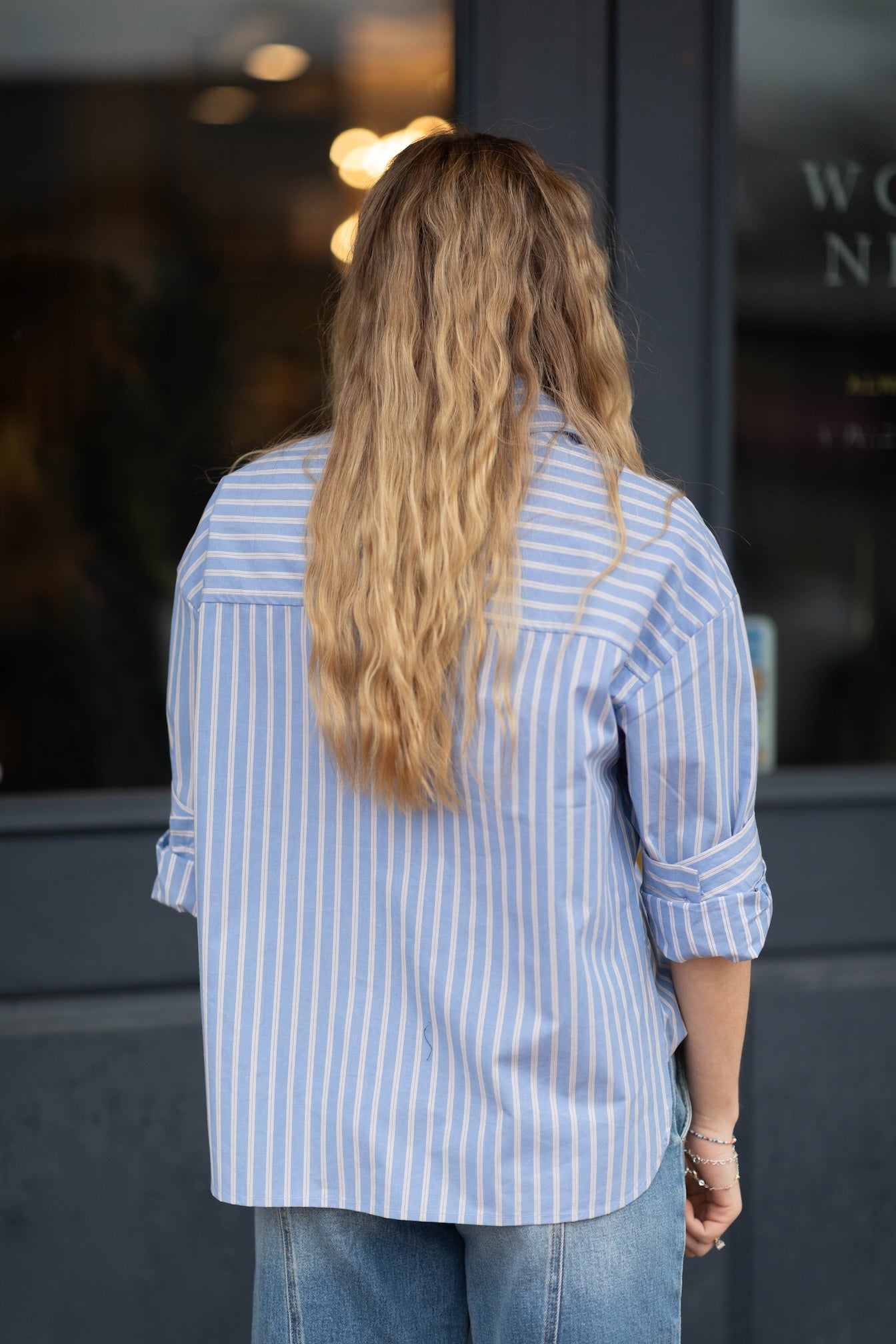 Kerwin Crisp Poplin LS Hi-Low Shirt
