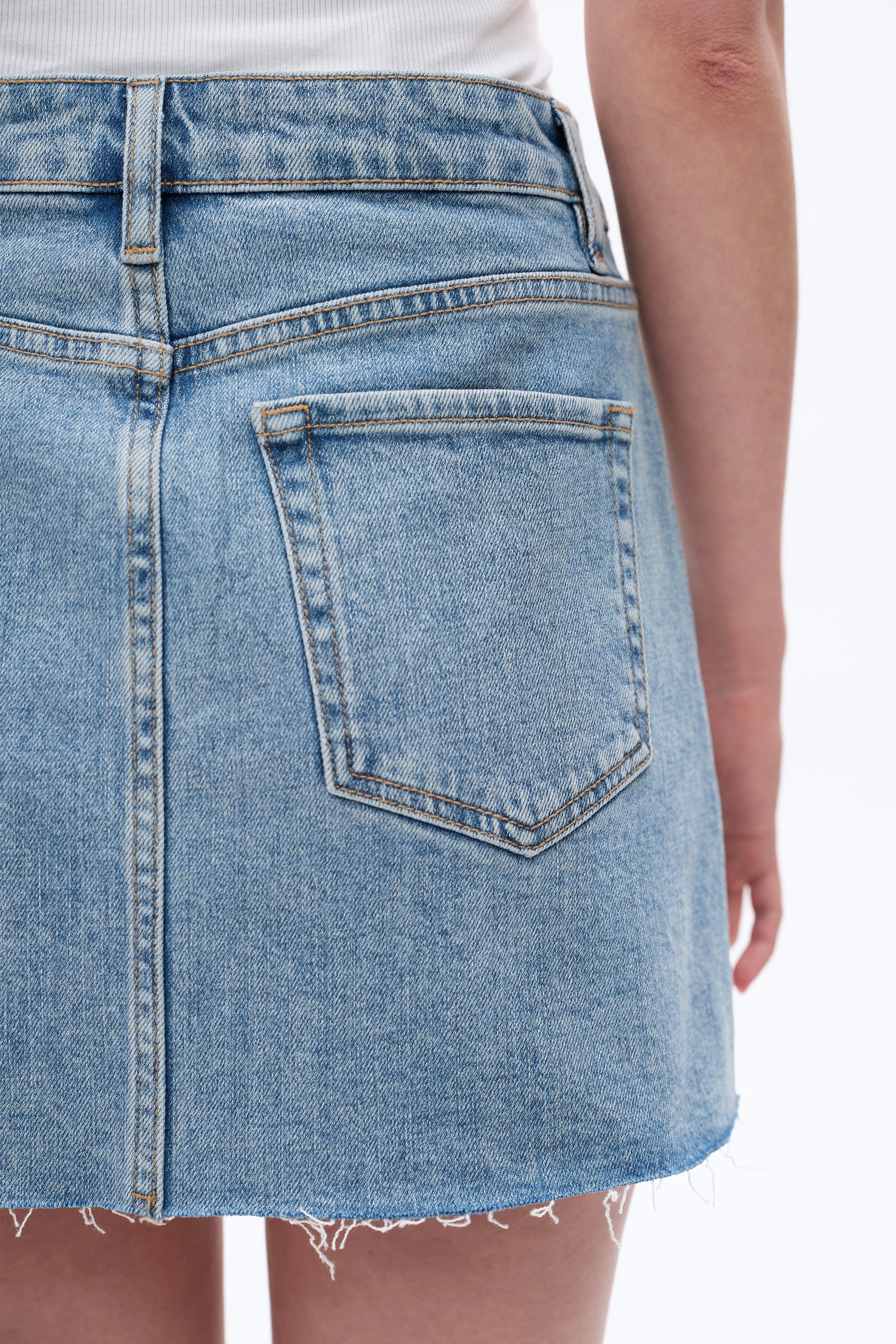 Mid Rises Skirt