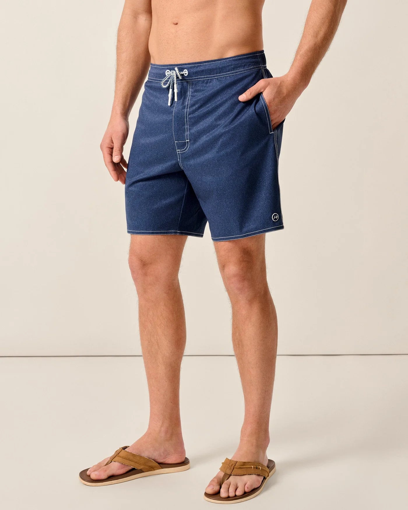 The Half Elastic 7" Surf Shorts