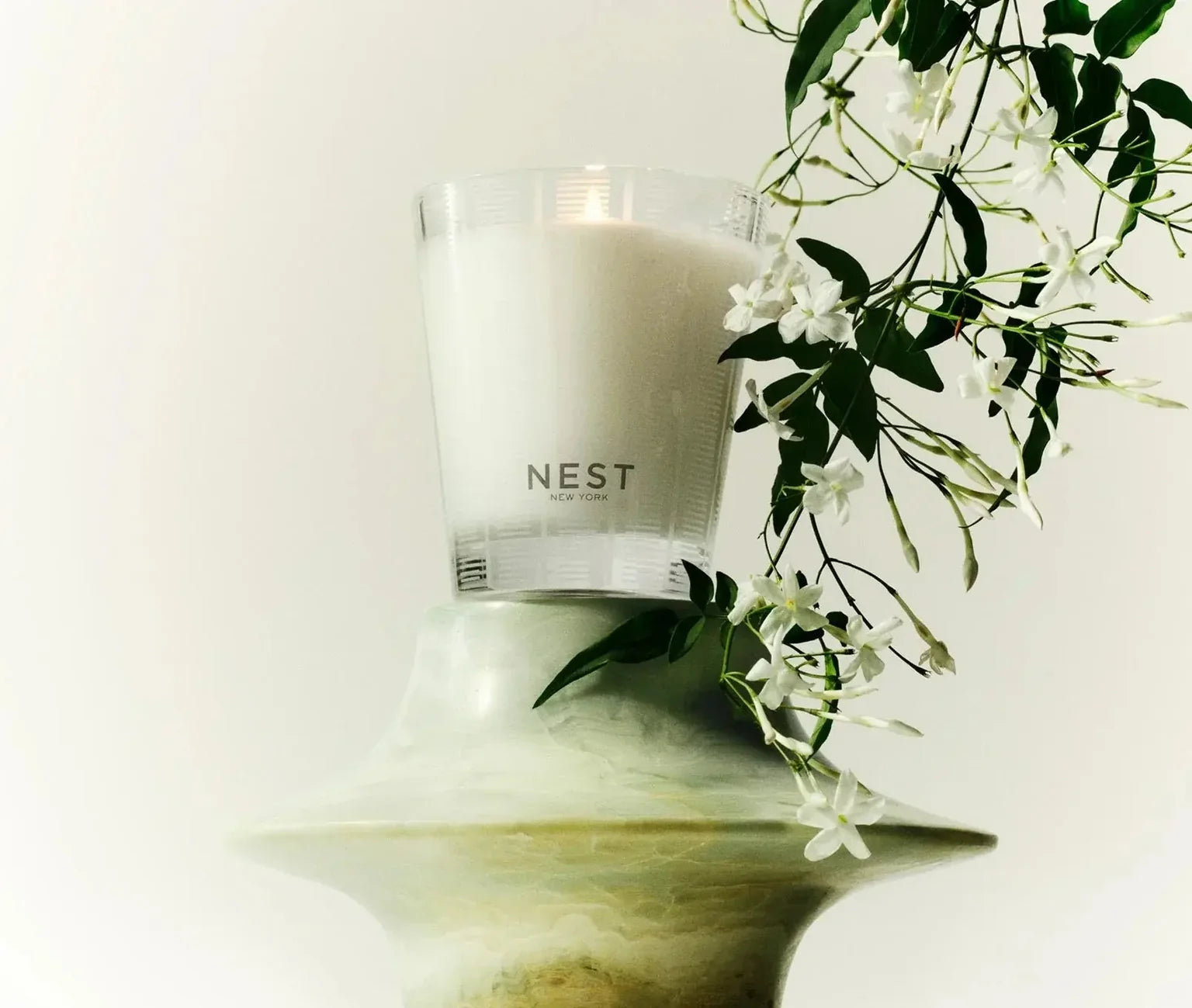 Classic Candle 8.1oz Indian Jasmine