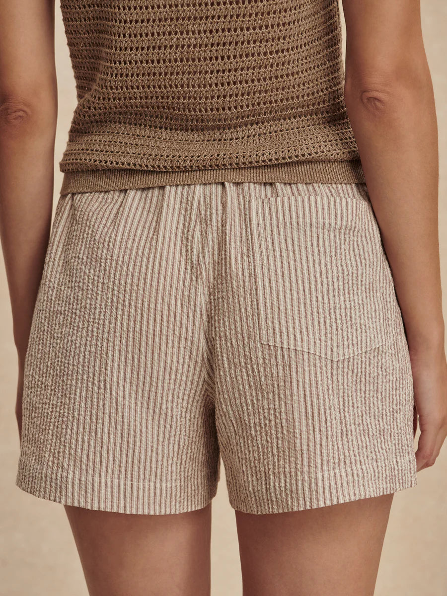 Darina Short 4