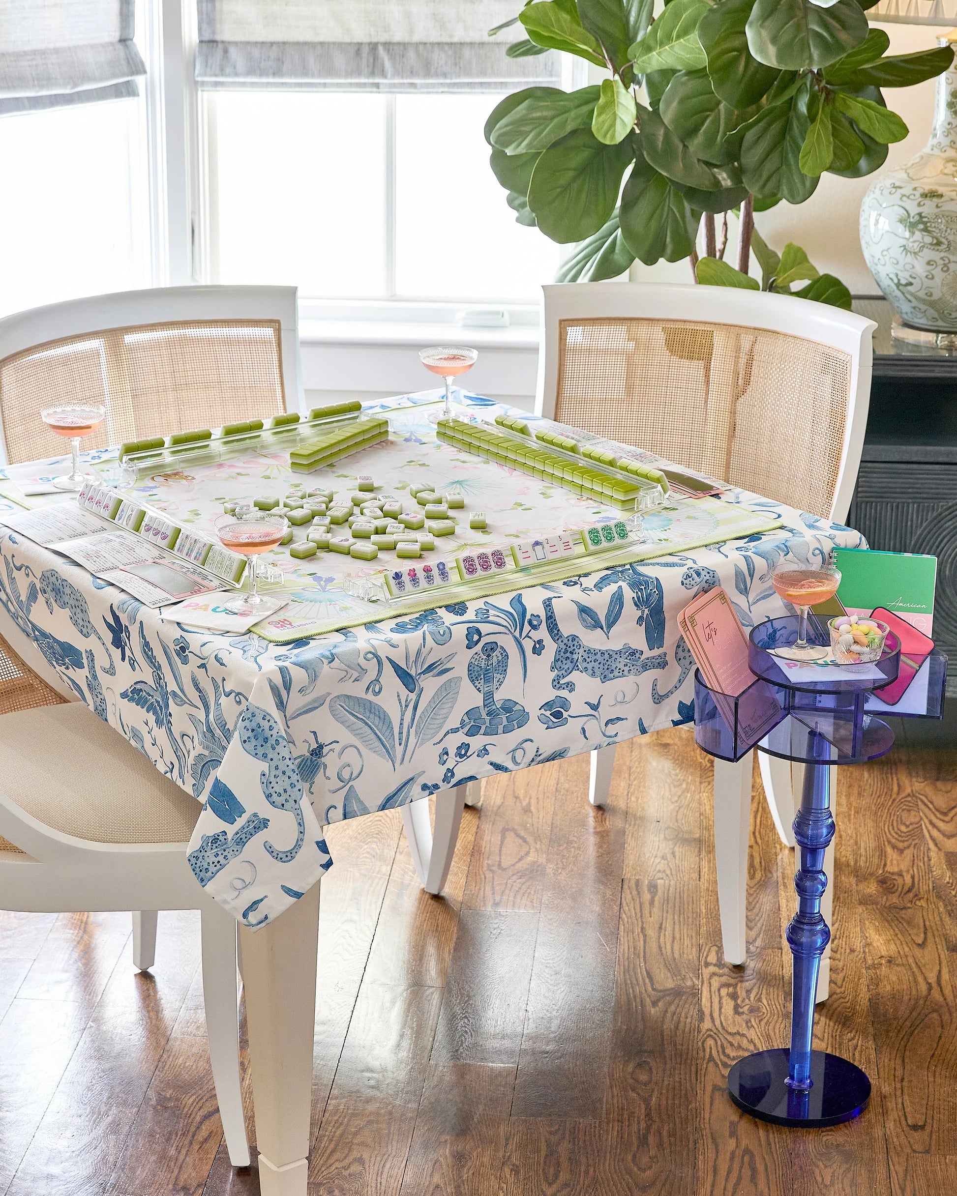 Amazon Blue Instructional Mahjong Tablecloth