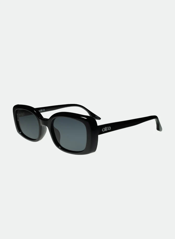 Daisy  Sunglasses Black|Smoke