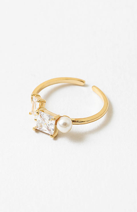 Crystal & Pearl Ring