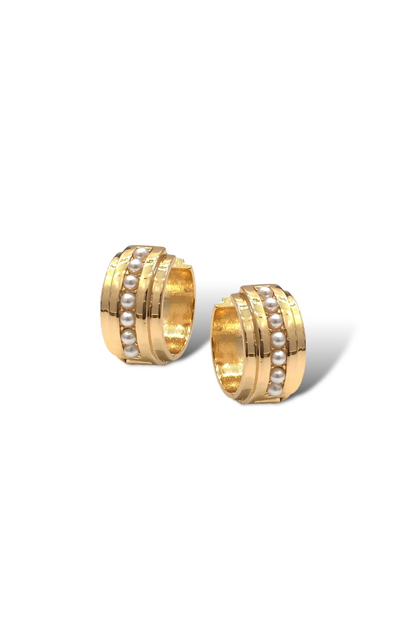 Nadia huggie E, G, Pearl