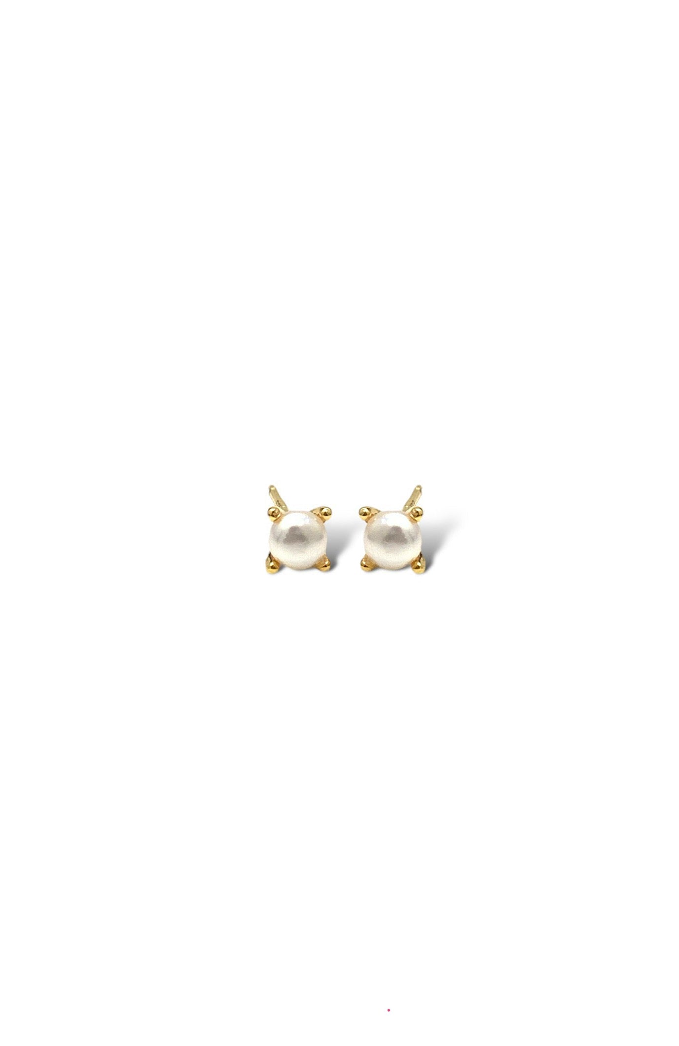 Sera stud E, G, Pearl