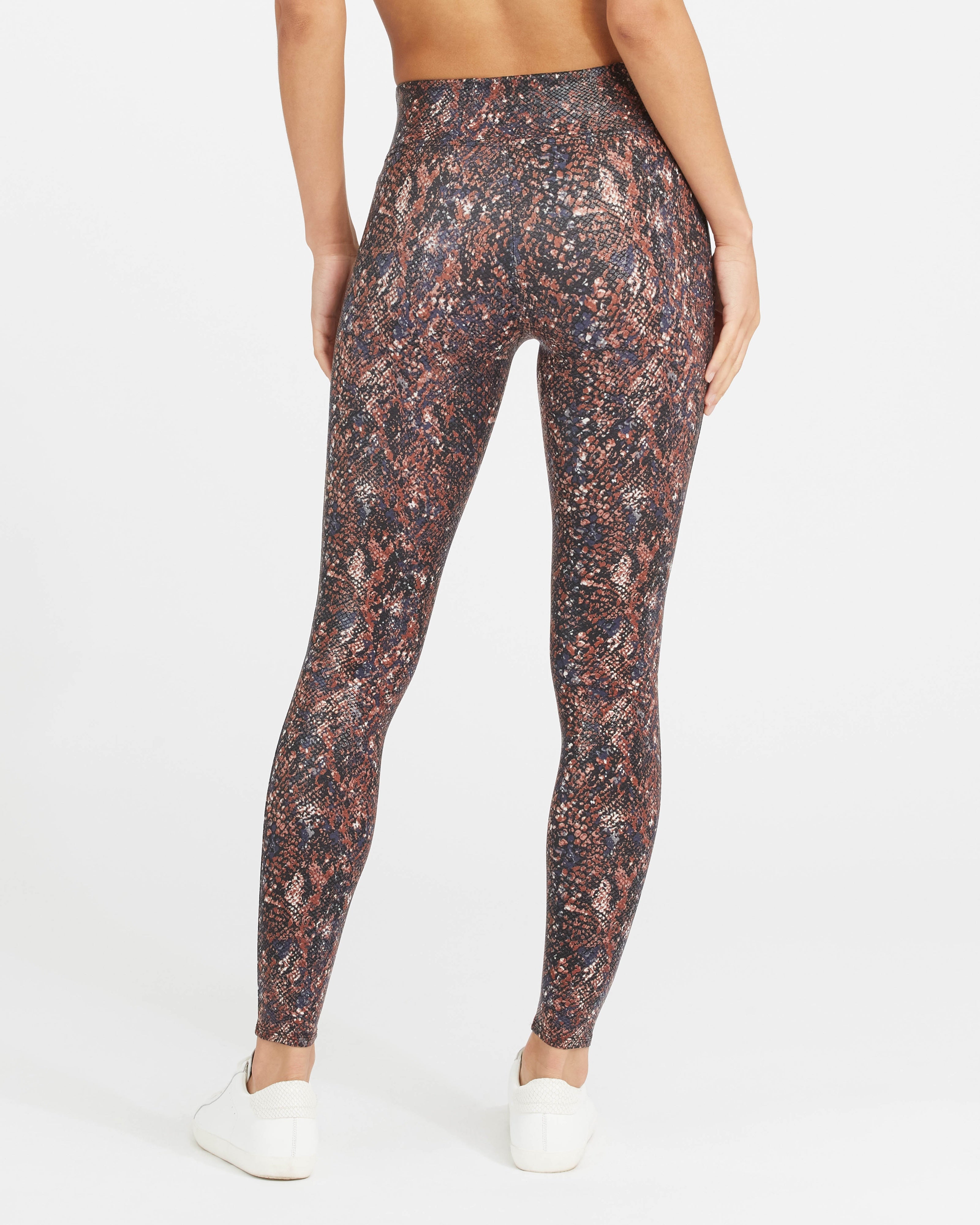 SPANX Faux Leather Snake Shine Leggings : : Clothing, Shoes &  Accessories