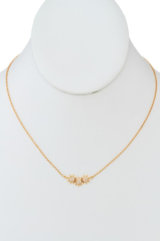 Star Link Pendant Necklace Gold